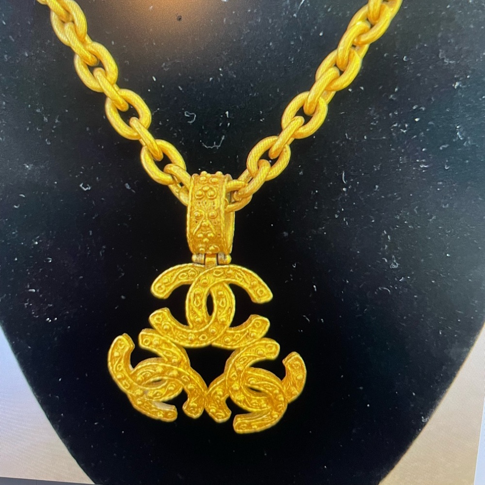Vintage Chanel Necklace-94 Collection-OPEN TO OFFERS